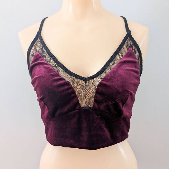 Charlotte Russe Velvet and Lace Cropped Cami Top - Picture 2 of 4